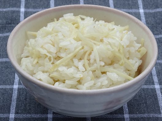 新しょうがの炊き込みごはんのサムネイル