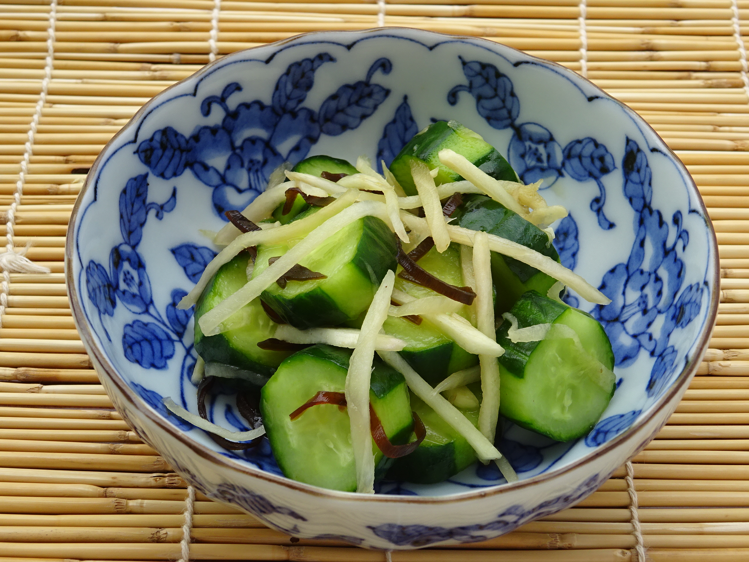 新しょうがときゅうりの浅漬け